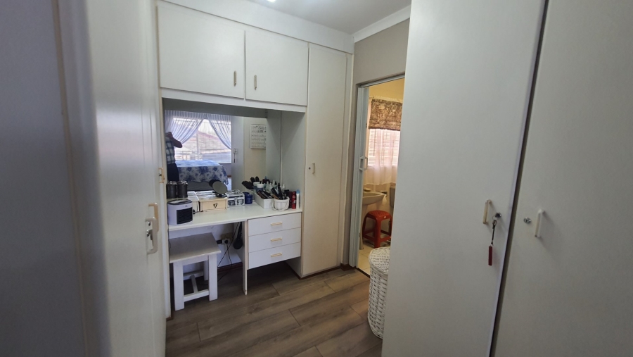 3 Bedroom Property for Sale in Dan Pienaar Free State